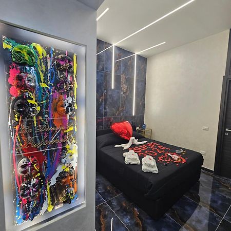 Apartamento La Dimora Di Pulcinella Nápoles Exterior foto