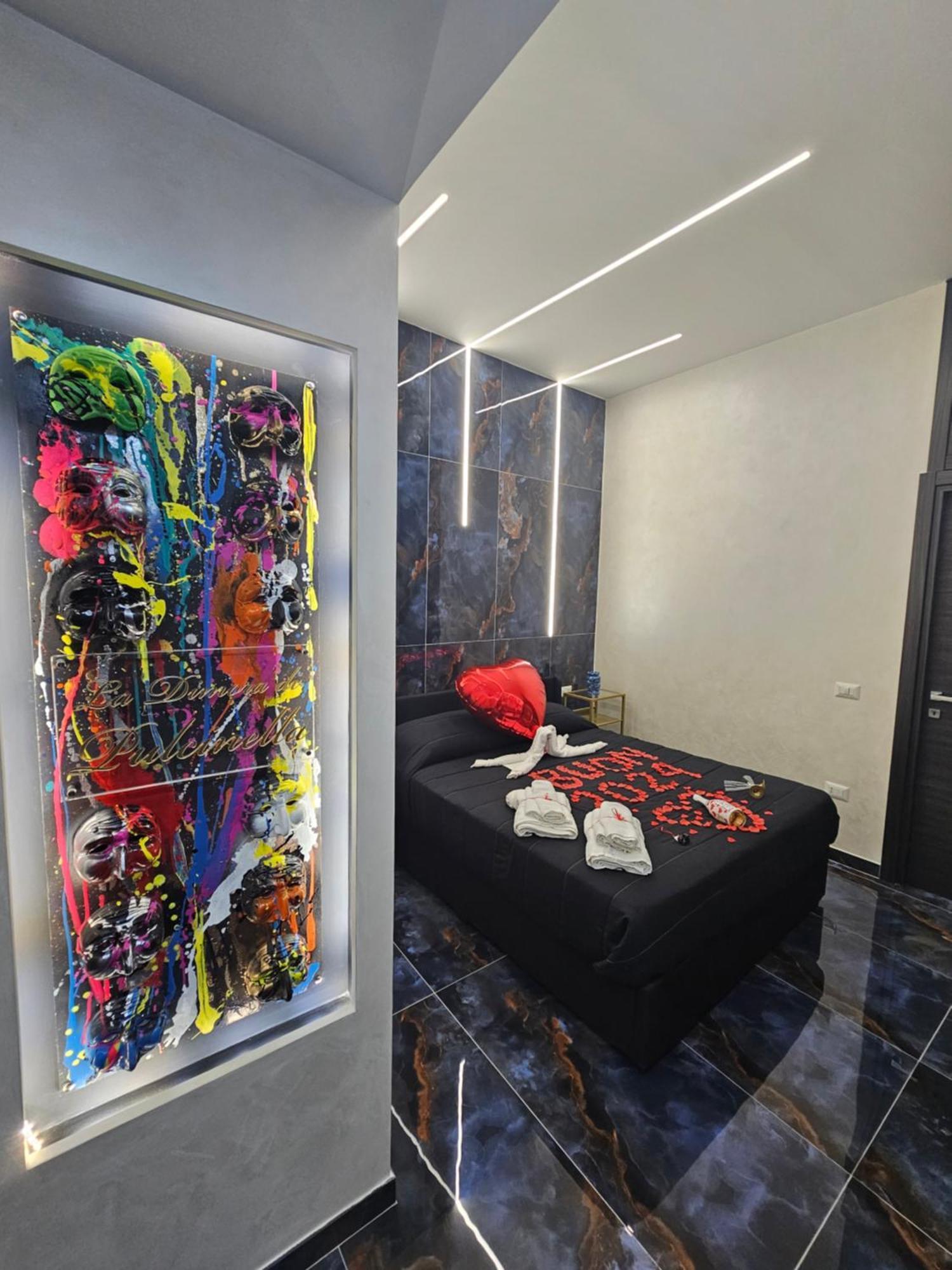 Apartamento La Dimora Di Pulcinella Nápoles Exterior foto
